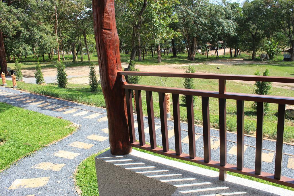 Отель Lanta Happy Hill Ко-Ланта Экстерьер фото